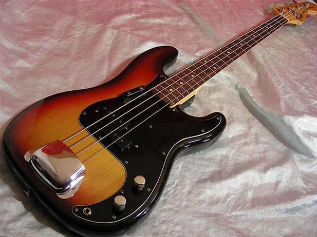 Fender – Precision Bass(75年)